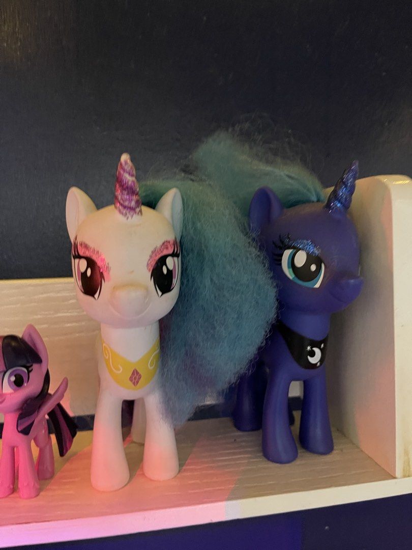 My Little Pony toys (Category: Figurines & Statues) located in Quezon City. Submitted by declutterislifer (Listing ID 1456873231, Image 2). Description: Php 700 - The Mane 6 Php 200 - Celestia and Luna.