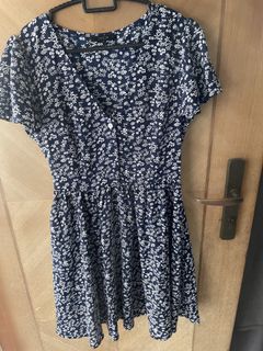 (Category: ) located in . Submitted by morningshopping (Listing ID 1456856276, Image 1). Description: .