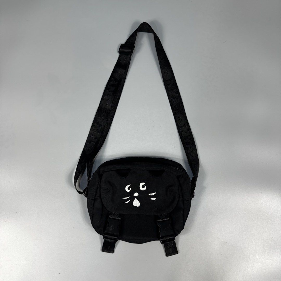 Ne-Net - Embroidered Cat - Sling bag (Category: Cross-body Bags) located in Dasmarinas. Submitted by F_A_Q (Listing ID 1456891318, Image 1). Description: ONE SIZE 9/10 Overall usage No issue .