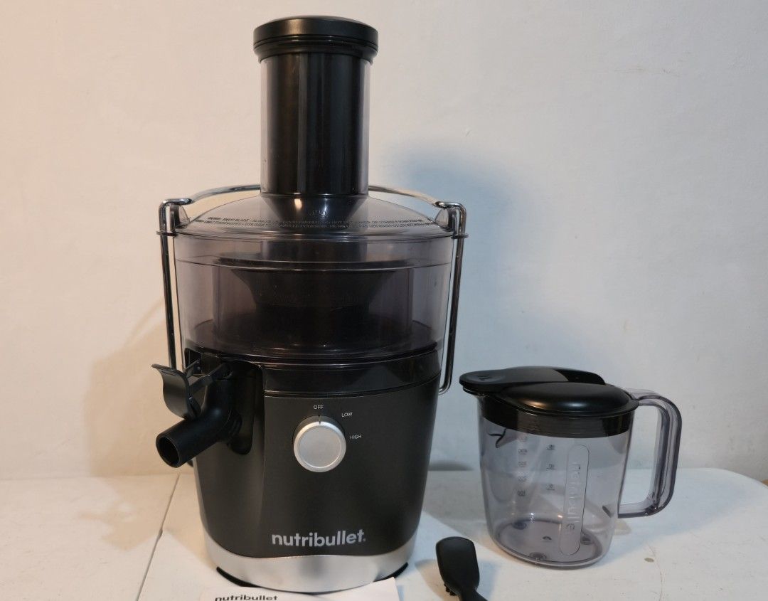 Nutribullet Juicer (Category: Juicers, Blenders & Grinders) located in Rizal. Submitted by potato_corner (Listing ID 1456948792, Image 3). Description: Nutribullet Juicer Australian mall pull out Used as display unit No box Complete accesories Manual No issue 220V 6k.