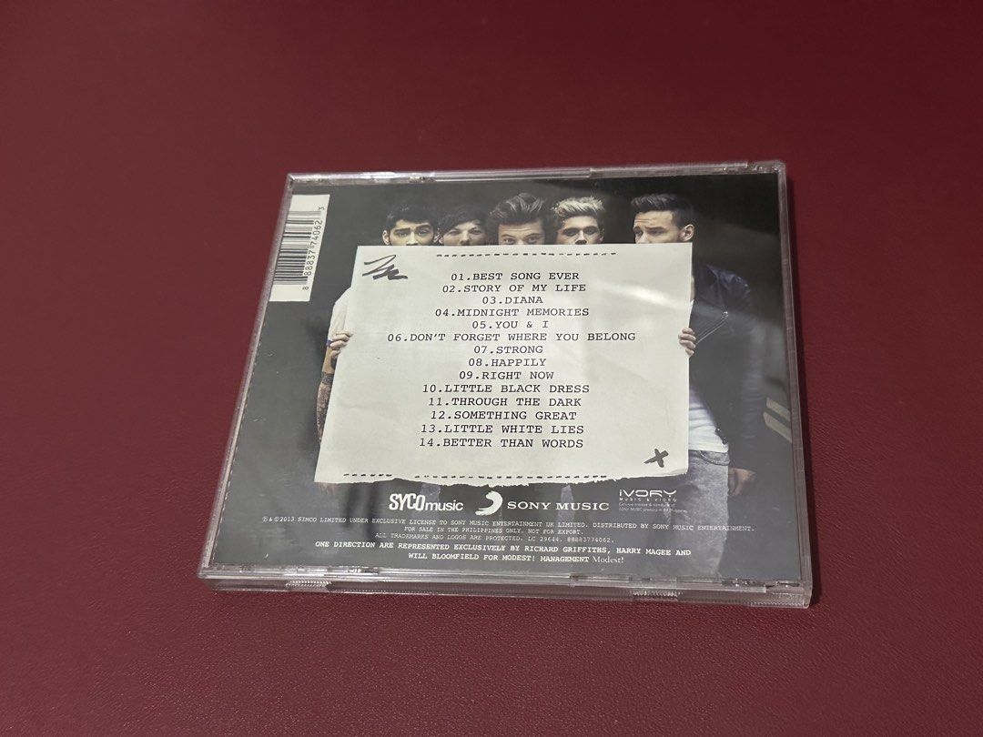 One Direction Album Four CD (Category: CDs & DVDs) located in Bacoor. Submitted by enkarteu (Listing ID 1456908398, Image 3). Description: - orig copy - a few dents sa cd case - cd hasn’t been played for years na huhu 📍bacoor ☀️mod: lalamove // ggx ☀️mop: gcash.