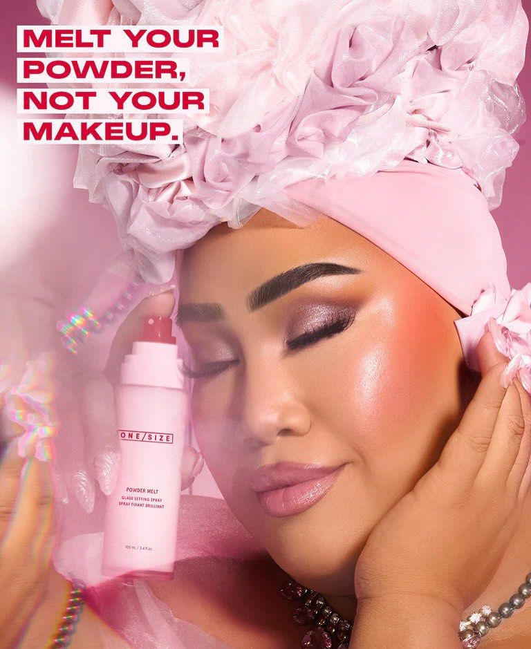ONE SIZE Powder Melt Glass Setting Spray 100ml (Category: Makeup) located in Manila. Submitted by prelovedv.20 (Listing ID 1456839968, Image 3). Description: - ONE/SIZE Powder Melt Glass Setting Spray - Hydrating fine mist - Melts and sets powders - Achieves a glass-like finish - Lasts up to 12 hours - Shake to activate - Ideal for long-lasting makeup.