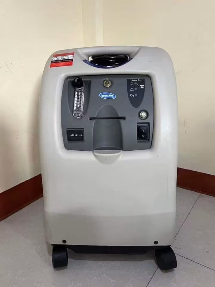Oxygen concentrator (Category: Medical Supplies & Tools) located in Manila. Submitted by bernajimenez (Listing ID 1456790322, Image 3). Description: PTPA Oxygen concentrator Slightly use 5 liters, perfecto Invacare USA manufacturing Heavy duty 24/7 pwede gamitin 95% by 3 liters and 93% by 5 Liters 3 hours running hours.