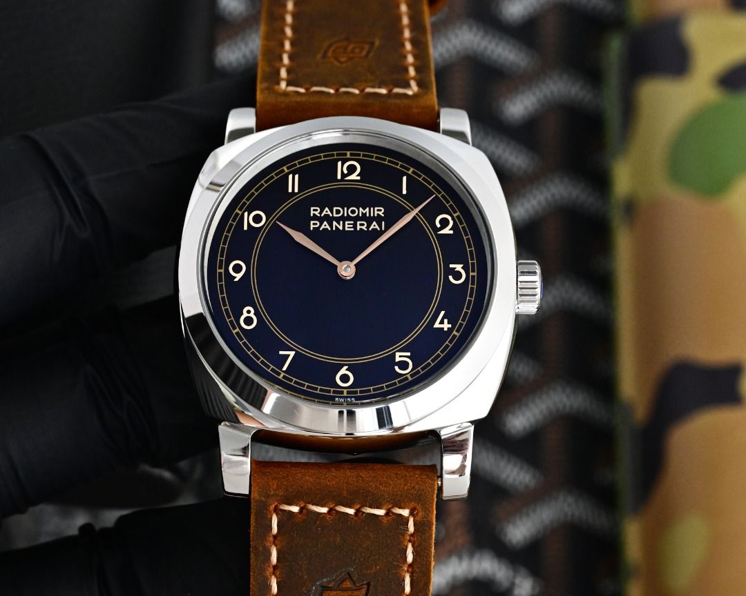 Panerai Radiomir Blue Dial Leather Strap Watch (Category: Men's Watches) located in Pateros City. Submitted by zealmoon74 (Listing ID 1456842432, Image 1). Description: .