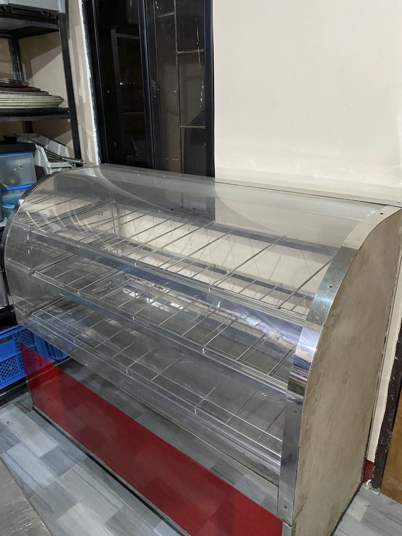 Pastry Display (Category: Other Kitchen Appliances) located in Rizal. Submitted by ez_pick (Listing ID 1456836332, Image 3). Description: .