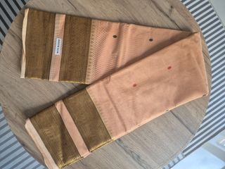 (Category: ) located in . Submitted by radicallypreloved (Listing ID 1456788071, Image 1). Description: .