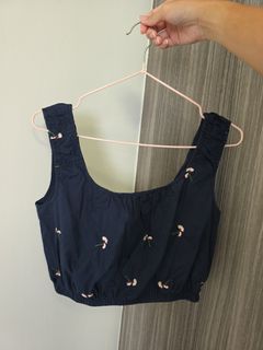 (Category: ) located in . Submitted by rose.atelier (Listing ID 1456829469, Image 1). Description: .
