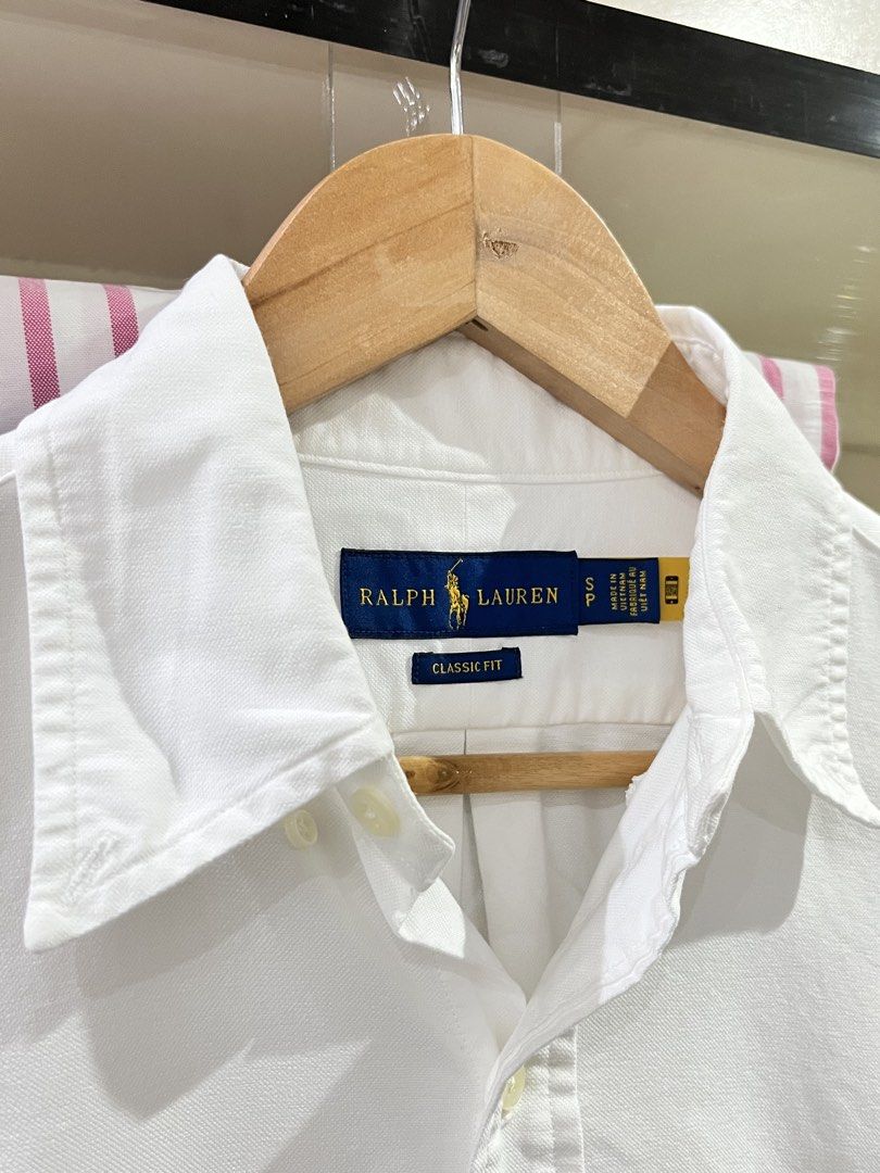 Polo Ralph Lauren Button Down Oxford Shirt (Category: Formal Shirts) located in Santa Rosa. Submitted by mmnldn (Listing ID 1456802680, Image 2). Description: Polo Ralph Lauren Button Down Oxford Shirt Good as new Size: Small (Classic Fit) Dimension: 19 x 28 Authentic DM IF INTERESTED📥.
