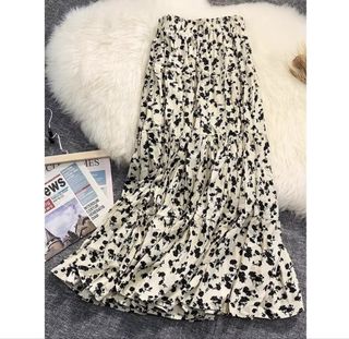 (Category: ) located in . Submitted by dailypicksco (Listing ID 1456824654, Image 1). Description: .