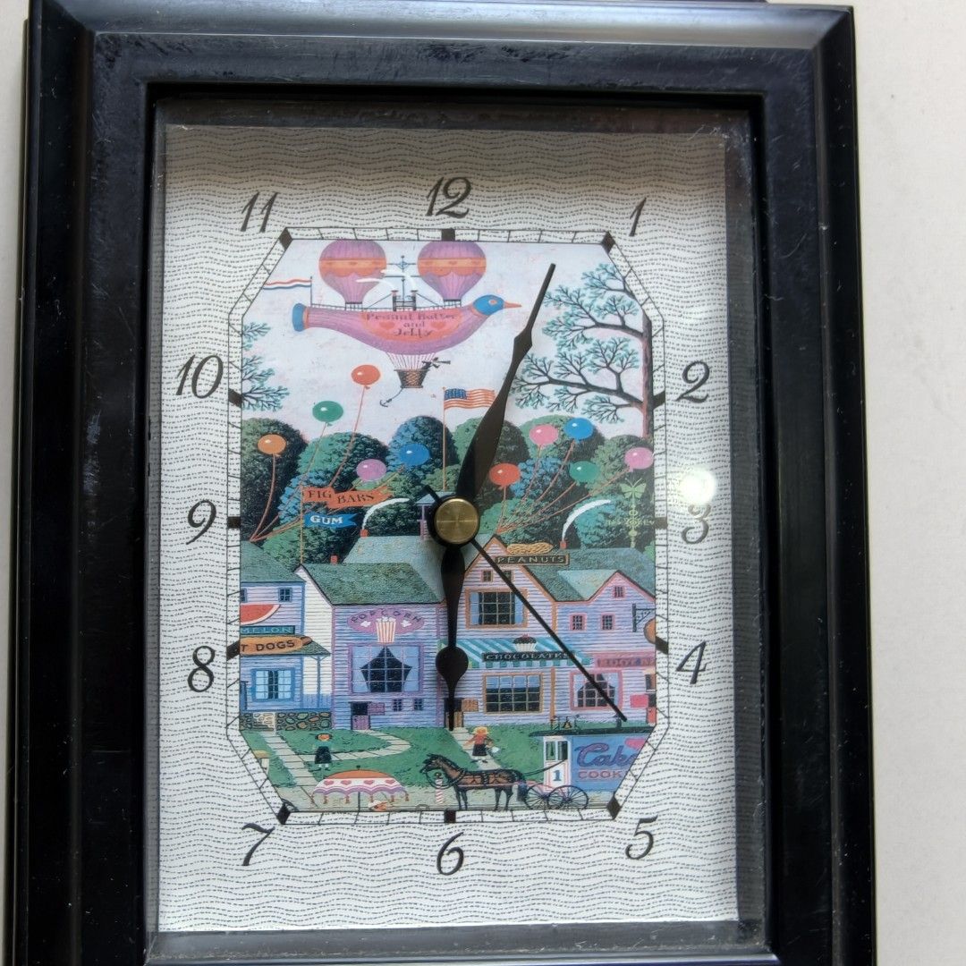 Quartz Wall Clock with Key Holder Box (Category: Clocks) located in Pasig City. Submitted by millennialthrifter (Listing ID 1456836255, Image 3). Description: 🔥QUARTZ WALL CLOCK WITH KEY HOLDER BOX - 700 ✅Tochigi Tokei Japan 🇯🇵 ✅May clock ka na, may key holder ka pa. 😉 ✅Size: H 10.5inches x W 9 inches.