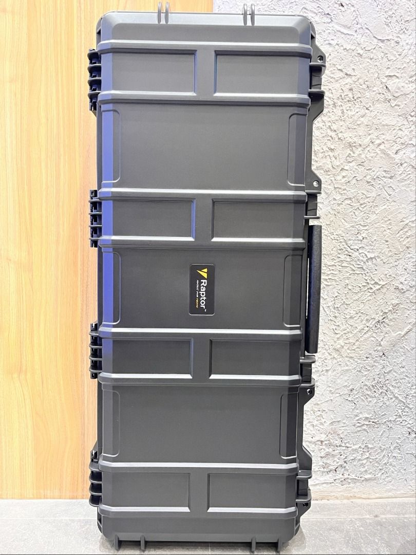 Raptor hardcase 112x (Category: Cases & Covers) located in Caloocan City. Submitted by quickbird.993e3f (Listing ID 1456834725, Image 1). Description: - Sturdy and protective case - Features internal foam padding for item safety - Secure latches for peace of mind - Perfect for transporting equipment or storing valuables - Versatile size suitable for many items - Ready for its next owner.