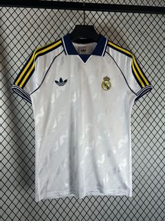 (Category: ) located in . Submitted by calcio_sport_jersey (Listing ID 1456934771, Image 1). Description: .