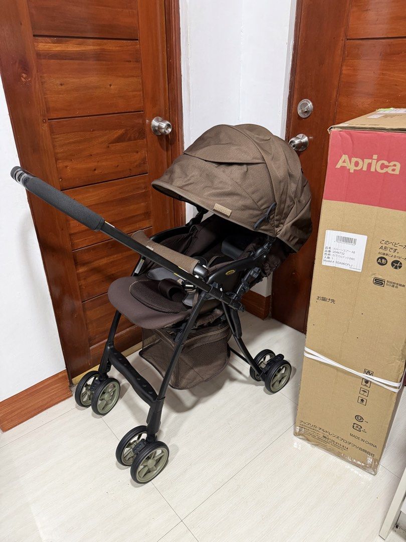 Reversible Strollers Luxury Brands Aprica Combi Bugaboo Stroller (Category: Strollers) located in Calamba. Submitted by tinywishshop (Listing ID 1456871360, Image 2). Description: Collection of preloved reversible strollers! Send a message with a screenshot to inquire Thank you.