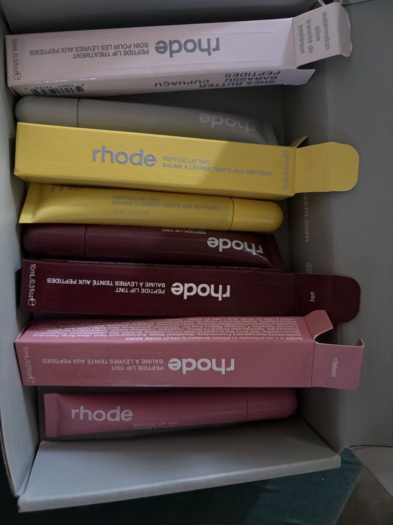 rhode lip peptide gift set (Category: Makeup) located in Quezon City. Submitted by myshop.galore (Listing ID 1456784355, Image 3). Description: .