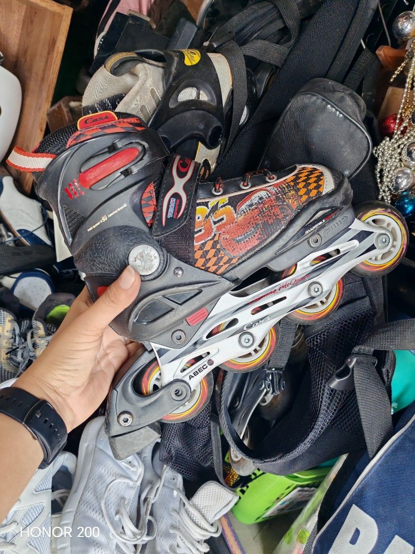 Rollerblade Inline Skates - US 8.5 (Category: Skates, Rollerblades & Scooters) located in Manila. Submitted by mariceloch01539 (Listing ID 1456953024, Image 3). Description: - Rollerblade inline skates - Size: US 8.5 (EU 41, UK 7.5) - Condition: Dusty from storage, wheels in decent shape - Ideal for: Cruising around - Great find for skaters!.