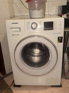 (Category: ) located in . Submitted by luveydavey (Listing ID 1456809228, Image 1). Description: .