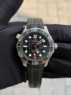 (Category: ) located in . Submitted by kai.91timepiece (Listing ID 1456890092, Image 1). Description: .