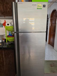 (Category: ) located in . Submitted by sfelectronics (Listing ID 1456798828, Image 1). Description: .
