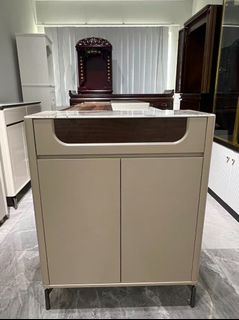 (Category: ) located in . Submitted by ifurniture (Listing ID 1456840404, Image 1). Description: .
