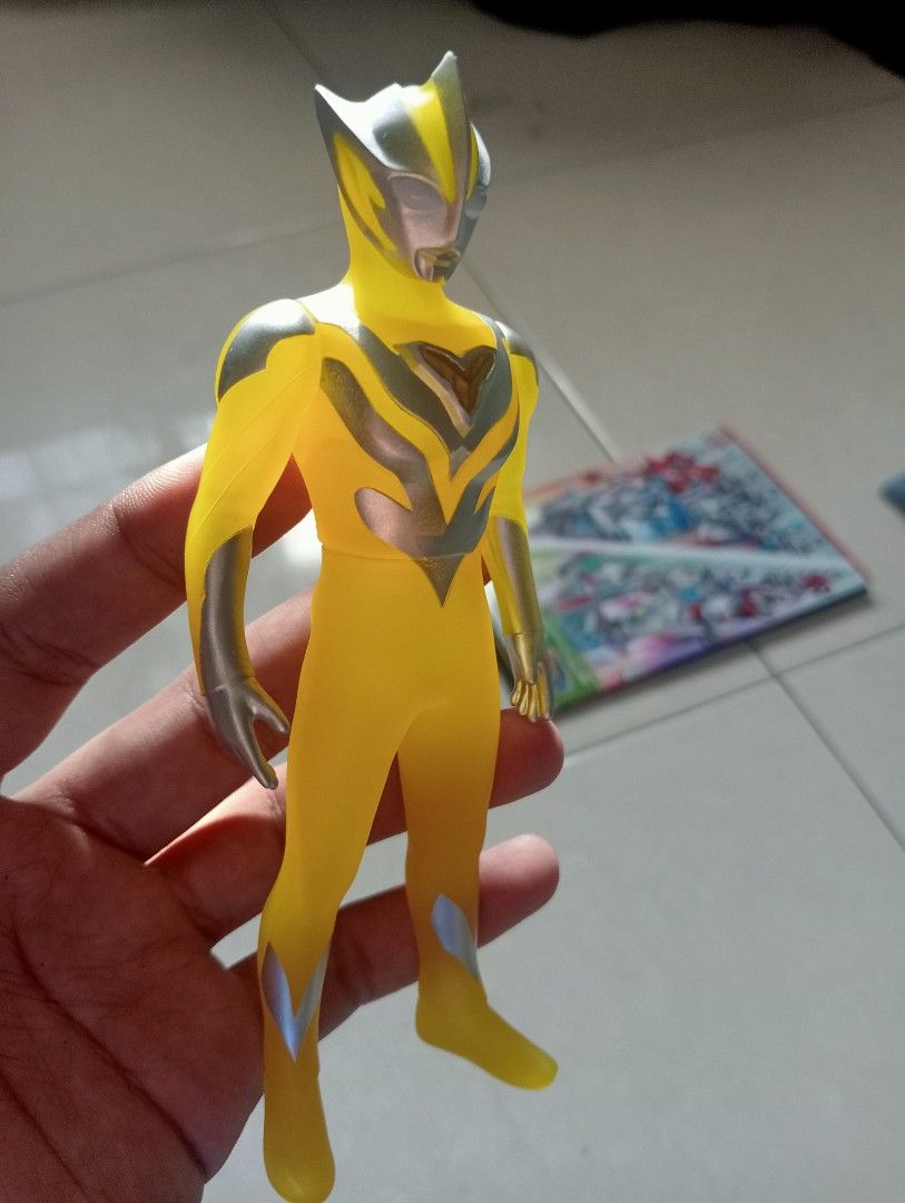 Sofubi Ultraman (Category: Toys & Games) located in Ayer Keroh. Submitted by the_best_deluxe (Listing ID 1456866517, Image 2). Description: pos 10.