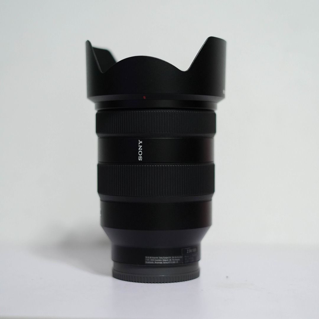 Sony 24-105mm f4 G OSS (Category: Lens & Kits) located in Malabon City. Submitted by camcart (Listing ID 1456806435, Image 3). Description: For Sale ◈ Sony 24-105 f4 G OSS Open for trades to Sony Body or Lenses only ➠ Inclusions: - Sony Front and Rear cap - Sony Lens Pouch ✅ Physical Condition: 9.5/10 (Good Condition) ✅ Functionality : 10/10 (All Working) 💵 Price: 37,500 pesos only 🚛 Mode of Transaction: ◉ Pick up - Malabon City ◉ Meet up - Rob