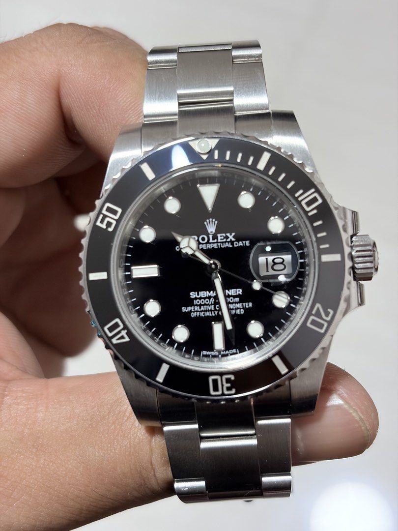 Sub automatic watch (Category: Watches) located in Singapore. Submitted by chrisdahmer (Listing ID 1456787021, Image 1). Description: CF factory 3135 movement 40mm Watch is like new well maintained no scratches and no dents.
