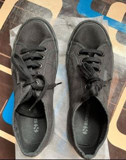 (Category: ) located in . Submitted by rakcloset (Listing ID 1456794069, Image 1). Description: .