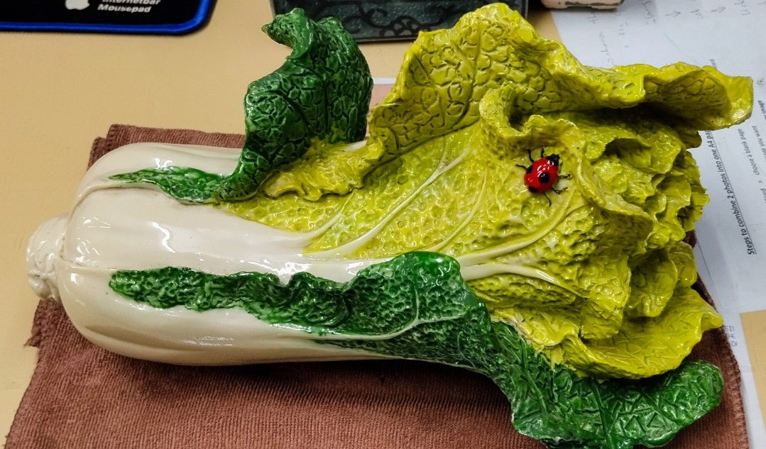 Table Decor (Category: Other Home Decor) located in Taiping. Submitted by tlc.pickers (Listing ID 1456804378, Image 1). Description: Napa cabbage decoration. 30 cm length 3.4 kgs weight. Good condition .