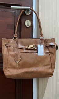 (Kategori: ) berada di . Dikirim oleh ptrkhxo (ID iklan 1456839021, Gambar 1). Deskripsi: .