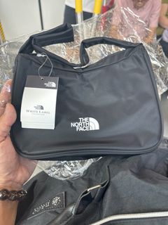 （分類：）位於 。 由 s98425 提交（商品編號 1456832456，圖片 1）。簡介： 。