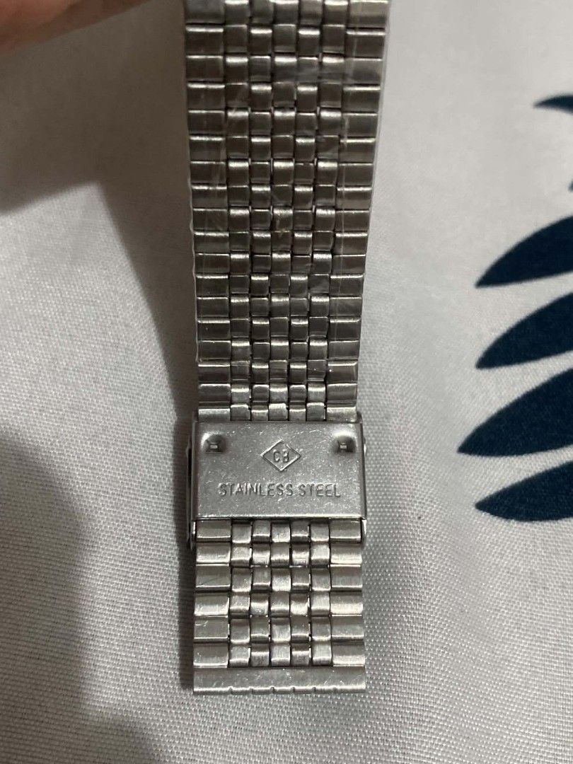 Timex Stainless Steel Watch (Category: Men's Watches) located in Cavite. Submitted by cyrenecen (Listing ID 1456781230, Image 3). Description: Timex Watch – Brand New / Never Used ⌚ Timex stainless steel watch ✨ Never worn, brand new condition 🤍 Classic white dial 💰 Selling for ₱2900 Message me if interested!.