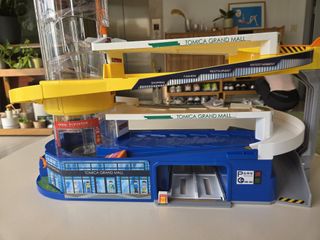(Category: ) located in . Submitted by andrewinsg (Listing ID 1456801183, Image 1). Description: .