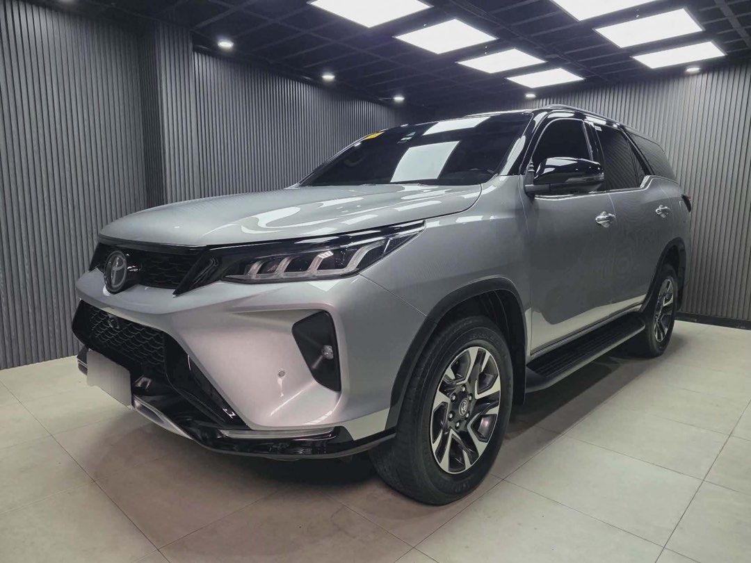 Toyota Fortuner LTD 4x4 Auto (Category: Used Cars) located in Manila. Submitted by quality_cars (Listing ID 1456907232, Image 3). Description: FOR SALE‼️ 2023 Toyota Fortuner LTD 4x4 Diesel Automatic Spare Key 45Tkms Mileage Casa Maintained Ending 5 Price: 1.978m 📍White Plains Qc.