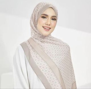 (Category: ) located in . Submitted by nur0897 (Listing ID 1456888739, Image 1). Description: .