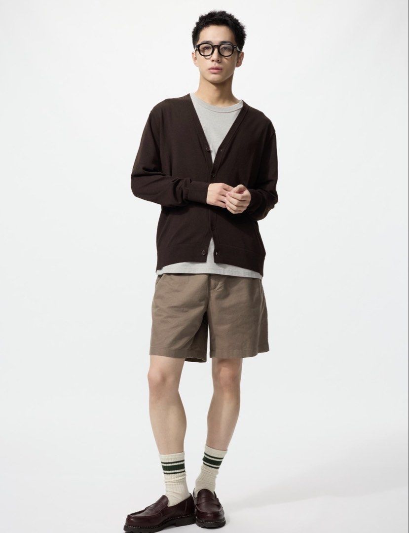 Uniqlo Linen Blend Shorts (Category: Shorts) located in Quezon City. Submitted by carlSELL (Listing ID 1456830102, Image 1). Description: Size: S (waist 68-76cm) Color: Brown Condition: 9.5/10.