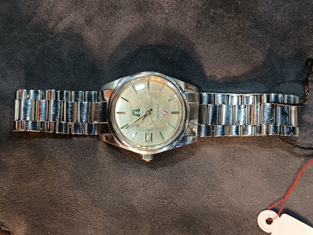 vintage Rado Green Horse automatic watch (Category: Men's Watches) located in Quezon City. Submitted by cyrus_0918.sept (Listing ID 1456829450, Image 2). Description: .