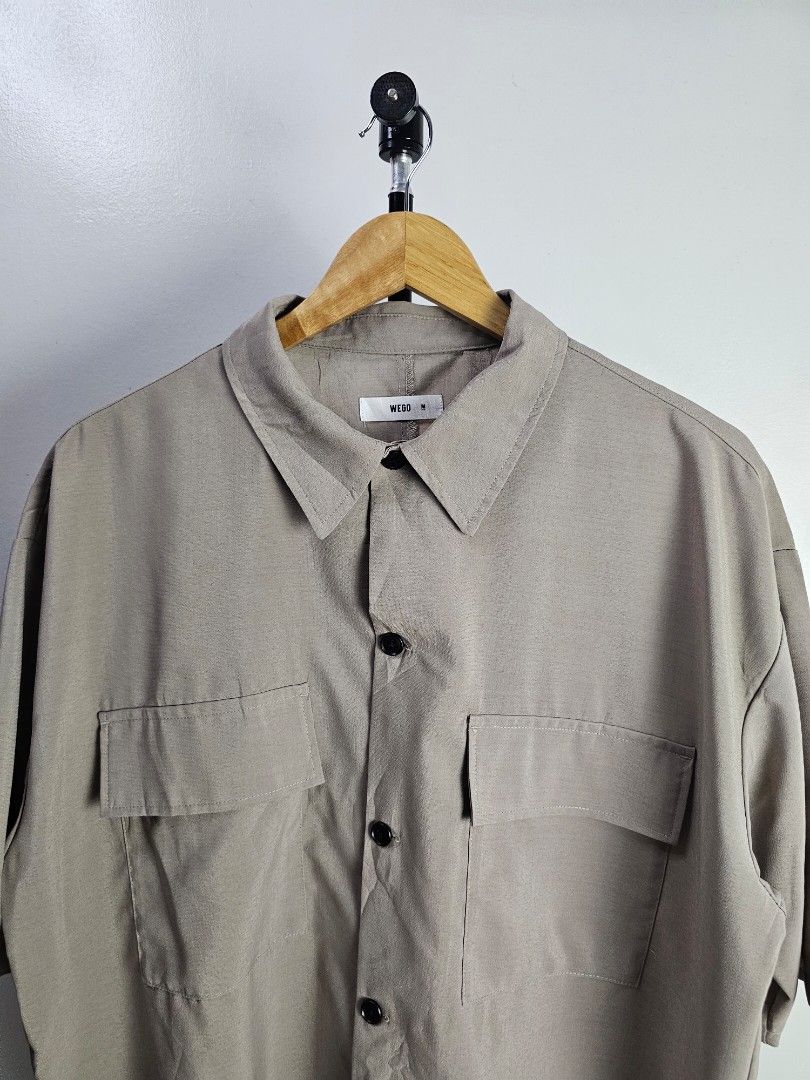 Wego Japan Open Collar Shirt (Category: Tshirts & Polo Shirts ) located in Davao. Submitted by workwear_stuff (Listing ID 1456817747, Image 2). Description: Wego Japan Open Collar Shirt Condition 9.5/10 Color Rate 9.5/10 Width 25 Length 28 M - 650.