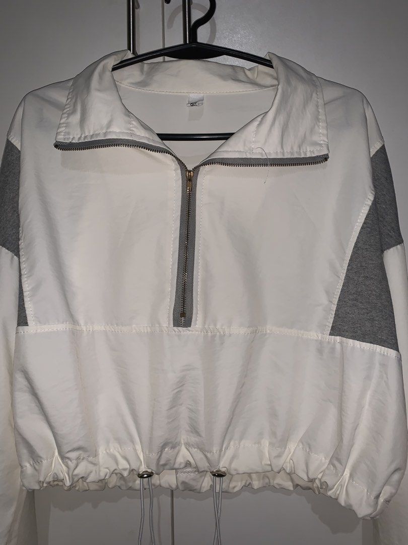 White Cropped Pullover Jacket with Grey Accents (Category: Coats, Jackets and Outerwear) located in Manila. Submitted by _wtfrn (Listing ID 1456822390, Image 2). Description: Selling my preloved but well loved clothes🎀 📌White cropped jacket 📌Size: S-M 📌Once used (no flaws) 📍Quezon City 🛵Lalamove & Meet up nearby 💌: message me if your interested and will give you discounts🤗.