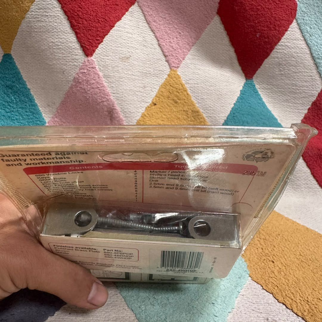 window lock (Category: Home Improvement Tools & Accessories) located in Kadok. Submitted by bundlekadok (Listing ID 1456926479, Image 3). Description: ITEM PRE❤️ FROM SINGAPORE CONDTION SEPERTI DALAM GAMBAR ITEM ELEKTRIK SELL WITH WARANTY JAUH BY POST (SEMENANJUNG) ✅ WS DETAIL : 012 9052 753 LOCATION : FF BUNDLE KADOK ( KG KADOK KOTA BHARU KELANTAN ) WAKTU OPERASI : SABTU - KHAMIS ( 9.30 PG - 6.30 PTG ) JUMAAT SHJ CUTI.
