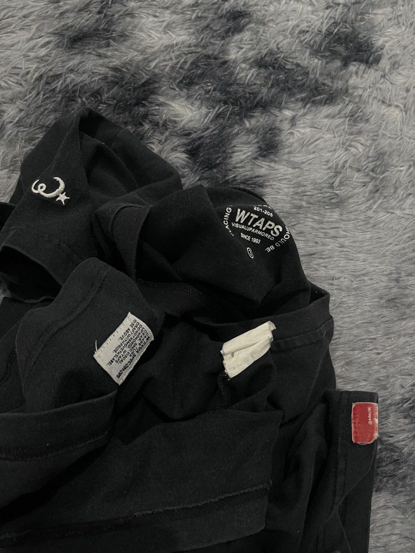 Wtaps (Category: Tshirts & Polo Shirts ) located in San Jacinto. Submitted by clothcartelph (Listing ID 1456902971, Image 3). Description: Wtaps Size: 3 Dimes: 20/28 Condition: good condition Color rate: 8.8/10 .