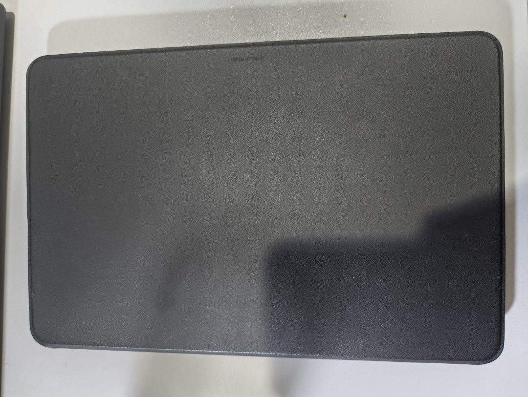 Xiaomi Pad 6 with Official Keyboard Case (Category: Android) located in Quezon City. Submitted by karcruz (Listing ID 1456874924, Image 3). Description: - Xiaomi Tablet with magnetic keyboard case for enhanced productivity - Tablet only = 9.5k, keyboard case only = 1.8k, both = 10.5k - Ideal for both work and entertainment on the go - Features a sleek and modern design - Equipped with a rear camera - Minor corner damage (see photo), performance/f