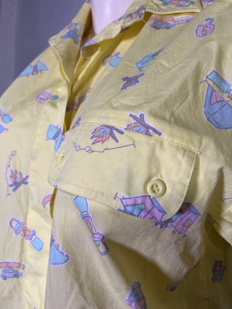 Yellow Short Sleeve Button Up Shirt with Fun Print (Category: Shirts) located in Caloocan City. Submitted by unicakczxc (Listing ID 1456910830, Image 3). Description: - Cute yellow short sleeve button-up shirt - Fun all-over print with camping and outdoor elements - Perfect for casual wear - Made of 100% cotton - Brand: SK & Company Shoulder padded XL.