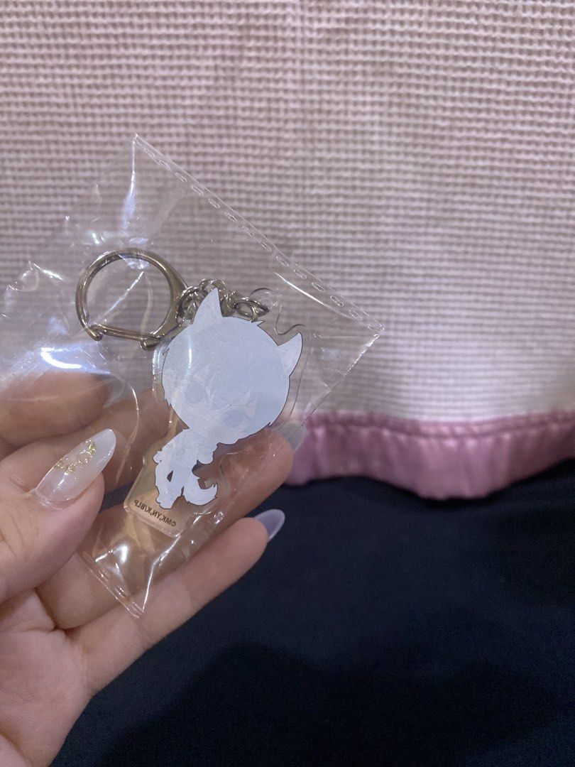 Yoichi Isagi Official Keychain Acrylic Charm (Category: Character Goods) located in Manila. Submitted by shudashi (Listing ID 1456939135, Image 2). Description: Isagi blue lock keychain .