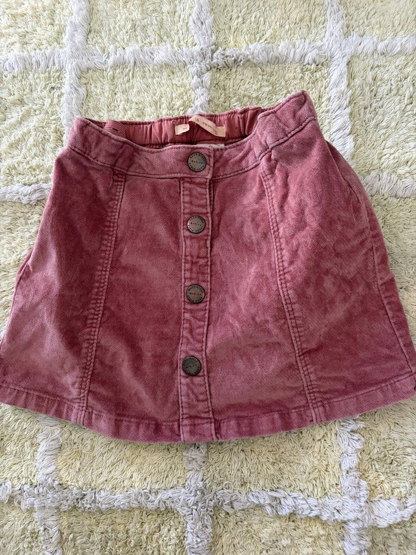 Zara kids skirts (Category: Babies & Kids Fashion) located in Lipa City. Submitted by riz022 (Listing ID 1456826135, Image 2). Description: .