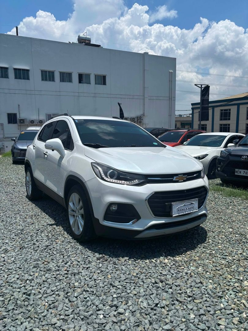 2020 Chevrolet Trax Gas (Category: Used Cars) located in Pasig City. Submitted by mad_cars (Listing ID 1457020914, Image 2). Description: 2020 CHEVROLET TRAX GAS AUTOMATIC TRANSMISSION ₱425,000 White 61tkms mileage 6 ending plate Automatic Transmission Gasoline Engine Push start button By the way, my name is SIR DAVID. Please look for me when you are here. I'll be the one to assist you po :) Address: Elements Rosemarie Pasig Boulevard, Brgy Kapit