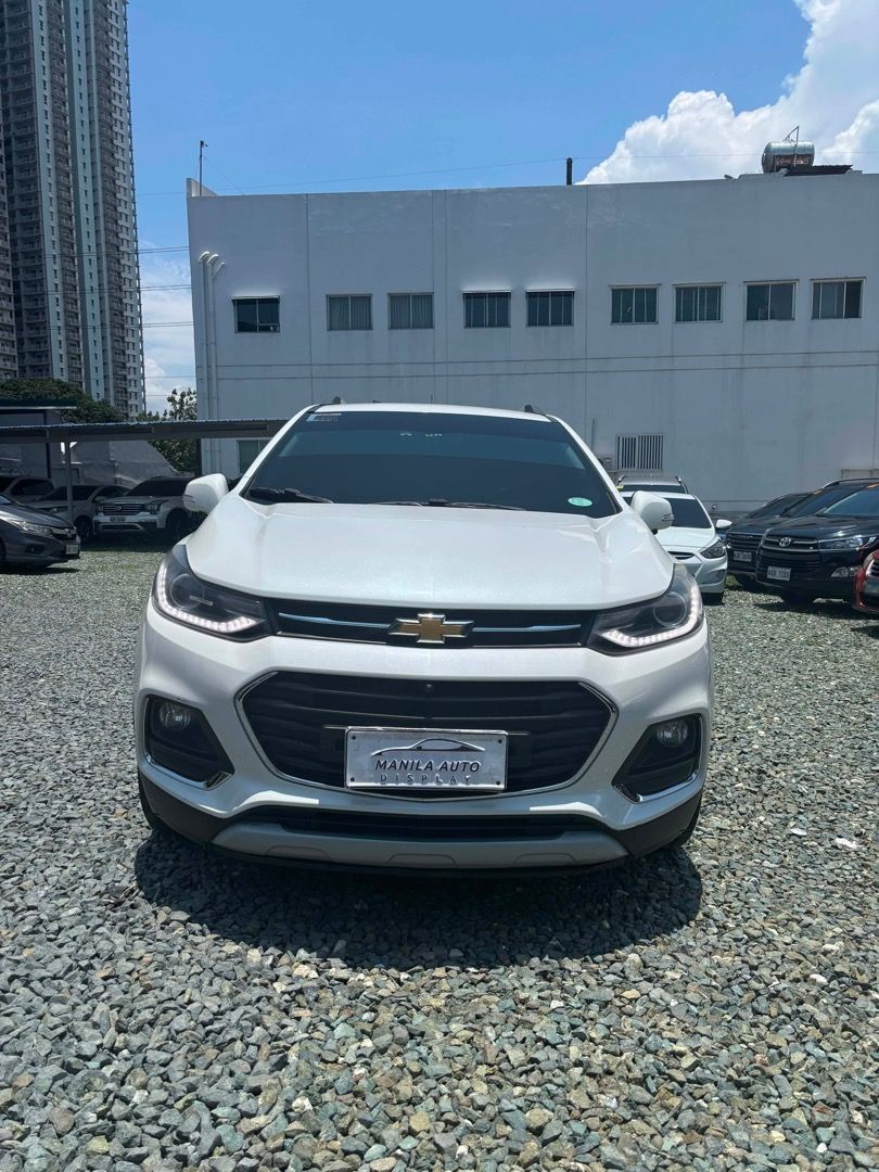 2020 Chevrolet Trax Gas (Category: Used Cars) located in Pasig City. Submitted by mad_cars (Listing ID 1457020914, Image 1). Description: 2020 CHEVROLET TRAX GAS AUTOMATIC TRANSMISSION ₱425,000 White 61tkms mileage 6 ending plate Automatic Transmission Gasoline Engine Push start button By the way, my name is SIR DAVID. Please look for me when you are here. I'll be the one to assist you po :) Address: Elements Rosemarie Pasig Boulevard, Brgy Kapit