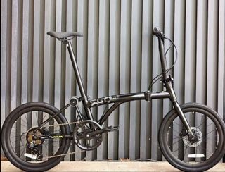 （分類：）位於 。 由 trendybike 提交（商品編號 1456988295，圖片 1）。簡介： 。