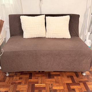 (Category: ) located in . Submitted by curatesbyh (Listing ID 1457032379, Image 1). Description: .