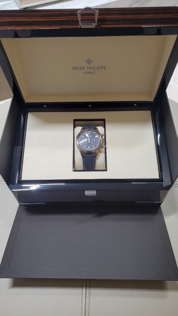 5172G-001 white gold Patek Philippe (Category: Watches) located in Singapore. Submitted by LuxuryHall (Listing ID 1457039279, Image 2). Description: The ref. 5172G-001 in a new white gold case with rounded guilloched pushers and three-tier lugs also has an Updated column wheel, horizontal clutch, and manual winding chronograph. 2022 Full Set. Case Shape Round Case Back Sapphire crystal Case Material White gold Diameter 41 mm Water Resistance 30m 