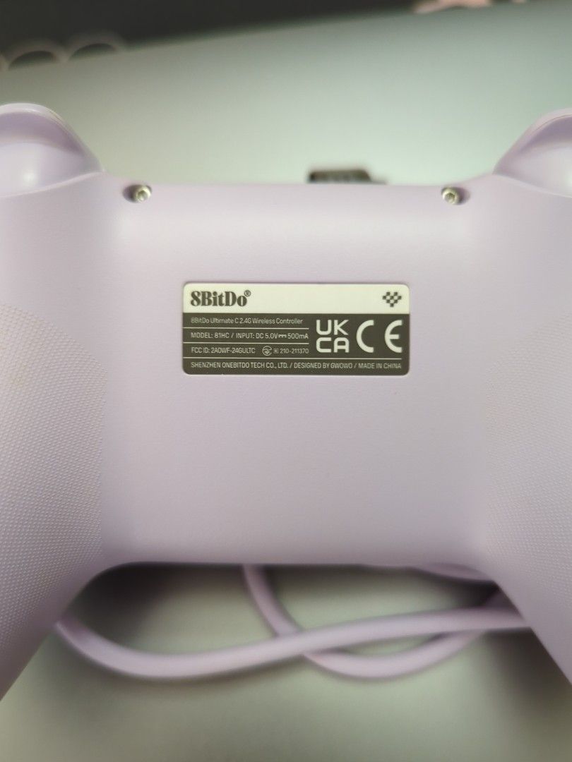 8bitdo ultimate C 2.4G wireless (Category: Controllers) located in Kuala Lumpur. Submitted by panzer_leaf (Listing ID 1456985196, Image 2). Description: look it up before purchase.
